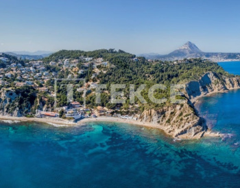 Stunning Sea View Villa with 5 Bedrooms in Javea Alicante 7