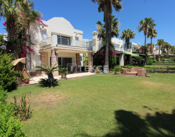 Villa Aan Het Strand Met Privéstrand In Bodrum Turkije 4