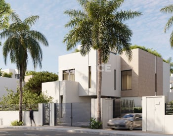 Marbella'da Sahile Yakın Geniş Yeni Müstakil Villalar 5