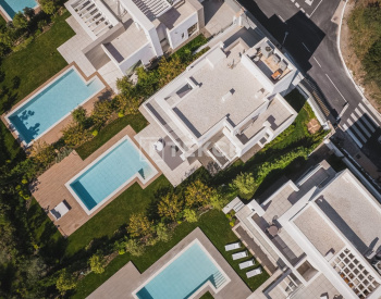 Villas Vues Imprenables Dans Un Quartier Populaire À Estepona 10