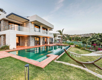 Vista Al Castillo Y Piscina Privada Villas Independientes En Bodrum 2