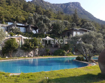 Bodrum'da Deniz Manzaralı Yatırım Fırsatı Sunan Yaşam Kompleksi 1