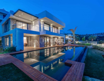 Vista Al Castillo Y Piscina Privada Villas Independientes En Bodrum 1