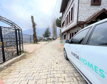 Bursa Yıldırım'da Geniş ve Konforlu İç Alanlı Müstakil Ev 3