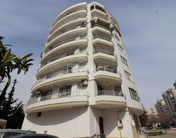 Mersin Mezitli’de Denize Yakın Geniş Oturumlu Eşyalı Daire 3
