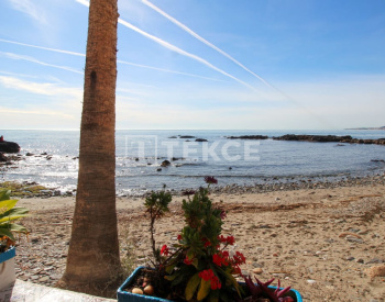 Onroerend Goed Aan Het Strand Op Toplocatie In Benalmádena 6