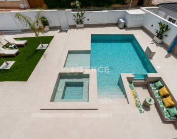Traumhafte Villa Mit 4 Schlafzimmern, Pool Und Solarium In Orihuela 18