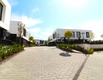 Stilvolle Design-häuser Mit Privaten Pools In Bursa Nilüfer 7