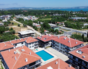 在亚洛瓦（yalova）凯塔兹德雷（kaytazdere）购物，靠近主干道和桥梁。 4