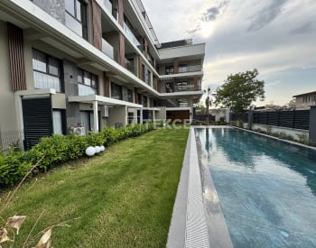 Geräumige Wohnungen In Einer Anlage Mit Pool In Bornova 5