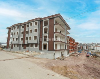 Amplias Propiedades Con Balcones En Un Complejo En Yalova 2