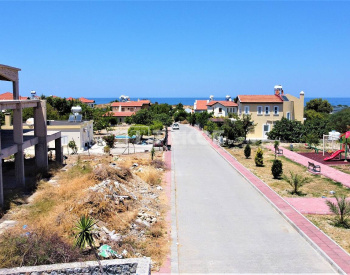 Kuzey Kıbrıs Girne'de Denize Yürüme Mesafesinde Müstakil Villa 10