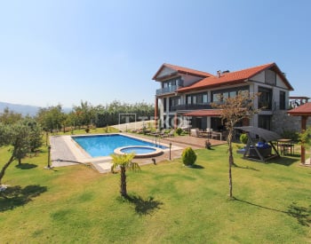 Ruim Huis Met Turks Bad En Zwembad In Kocaeli 8