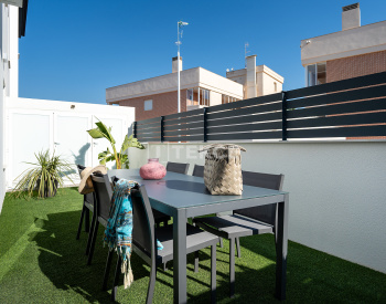 Bungalows Con Diseño Elegante En Gran Alacant Alicante 13