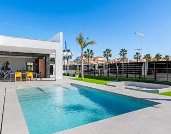 Vrijstaande Huizen In Bungalowstijl In Algorfa Spanje 3