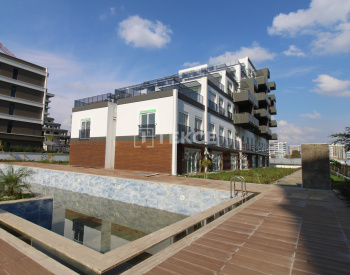 Apartments in a Complex with Terraces in Antalya Altintas 2