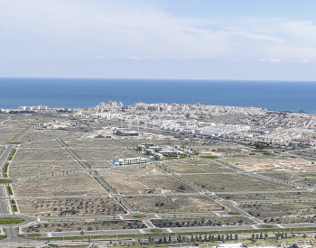 白色海岸托雷维耶哈（torrevieja）带泳池的独立别墅 2
