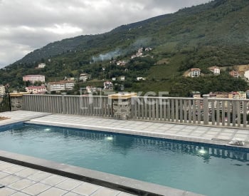 Maison En Pierre À Maçka Trabzon Avec Piscine Et Jardin D'hiver 1
