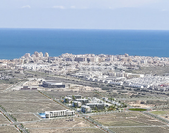 白色海岸托雷维耶哈（torrevieja）带泳池的独立别墅 5