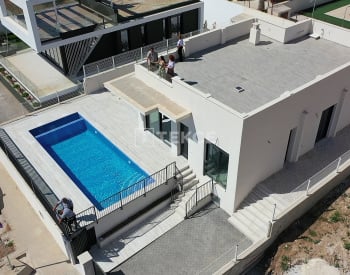 Modernes Einfamilienhaus Mit Pool Und Bergblick In Polop 3