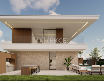 Luxury Properties Near the Beach and Amenities in Cabo Roig 2