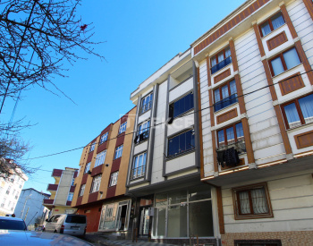 5+1 Flat in Istanbul Arnavutkoy Suitable for Usage Options 1