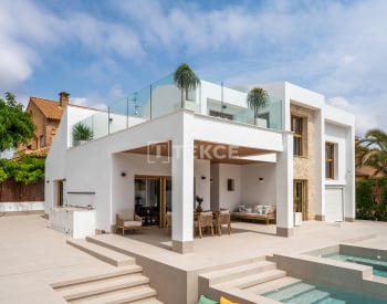 Traumhafte Villa Mit 4 Schlafzimmern, Pool Und Solarium In Orihuela 4