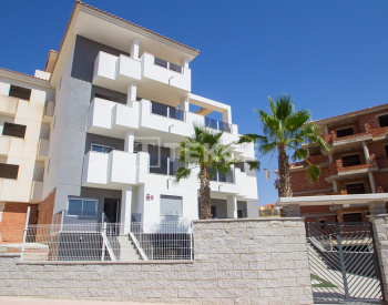 Eleganta Lägenheter Nära Golfbanan I Villamartin Alicante 4