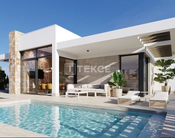 Modern 3-bedroom Villas in Hacienda Del álamo 1