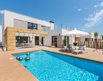 Luxe 3-bedroom Detached Villa in Alicante Ciudad Quesada