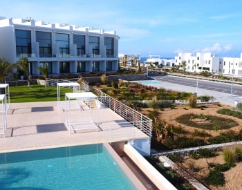 Garden-floor 2-bedroom Apartment in Girne, North Cyprus 1