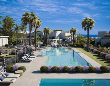 Coastal Residential Homes with Solariums and Pool in Malaga 1