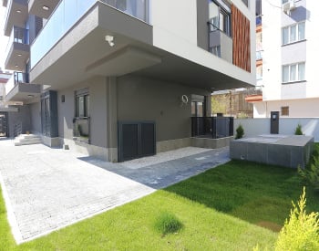 Appartement Meublé Près Du Centre Commercial De Muratpaşa