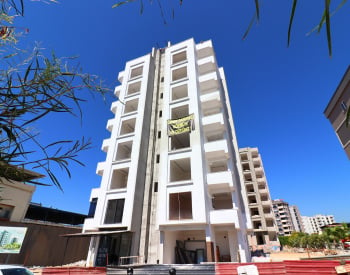 Brand New Real Estate with Spacious Spaces in Mersin 1