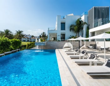 Luxury Design Villa with an Infinity Pool in Marbella 0