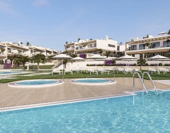 Appartementen Met Jacuzzi’s Op 800 M Van Voorzieningen In Torrevieja