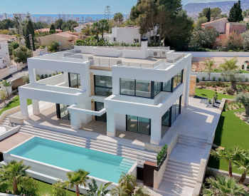 Villa Con Vistas Al Mar Cerca De La Playa En Benissa Alicante 0