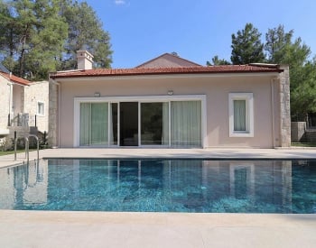 Muğla Fethiye'de Doğa Manzaralı Özel Havuzlu Müstakil Villalar