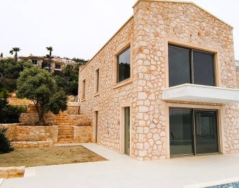 Villa Meublée En Bord De Mer À Vendre À Antalya Kaş