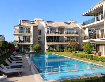 Möblerad Duplexlägenhet I Ett Bostadsområde I Belek Antalya
