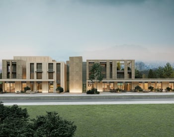 Commerces Et Bureaux Sur La Rue Principale D'i̇ncek, Ankara