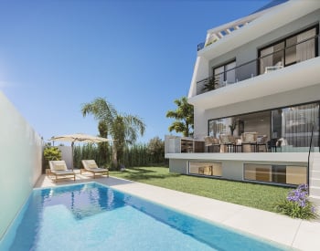 New Build Townhouses with Advanced Home Automation in Estepona 1