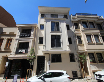 Меблированное Готовое Здание в Фатихе, Подходящее для Airbnb