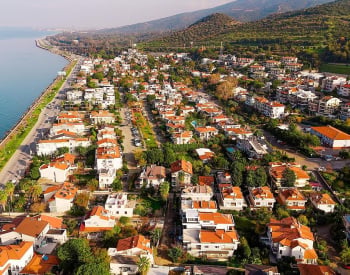 Villa Avec Piscine Partagée Près De La Mer À İzmir Narlıdere