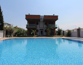 Antalya Kadriye'de Havuzlu Sitede Konforlu Yaşam Sunan Eşyalı Daire