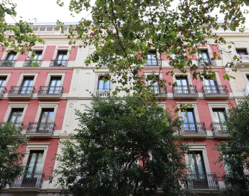 Apartament W Rezydencji W Barcelonie, Ulica Mallorca 1