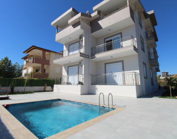 Antalya Manavgat’ta Havuzlu Binada Yeni Yapım 2+1 Daire 1