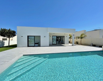 Contemporary Villas in Benijofar in Alicante Near Beaches