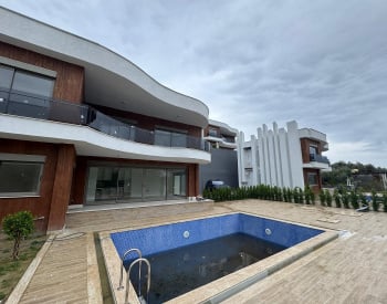 Elegantly Designed Villas with Nature View in Kızılcaşehir