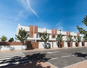Radhus Med 3 Sovrum Och Privat Pool I San Pedro Del Pinatar 1
